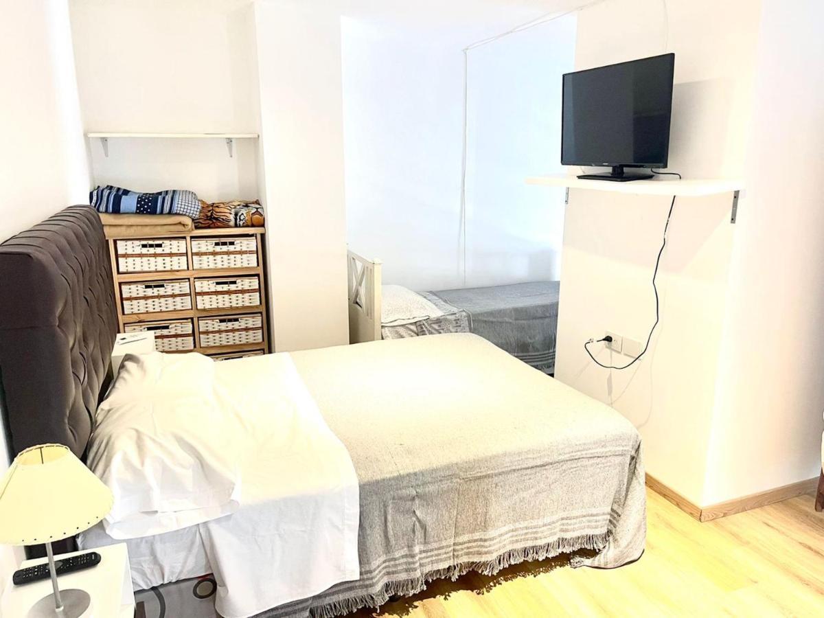 Departamento Alassio Tigre Luaran gambar