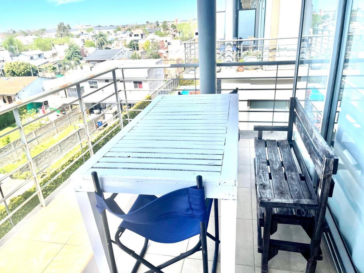 Departamento Alassio Tigre Luaran gambar