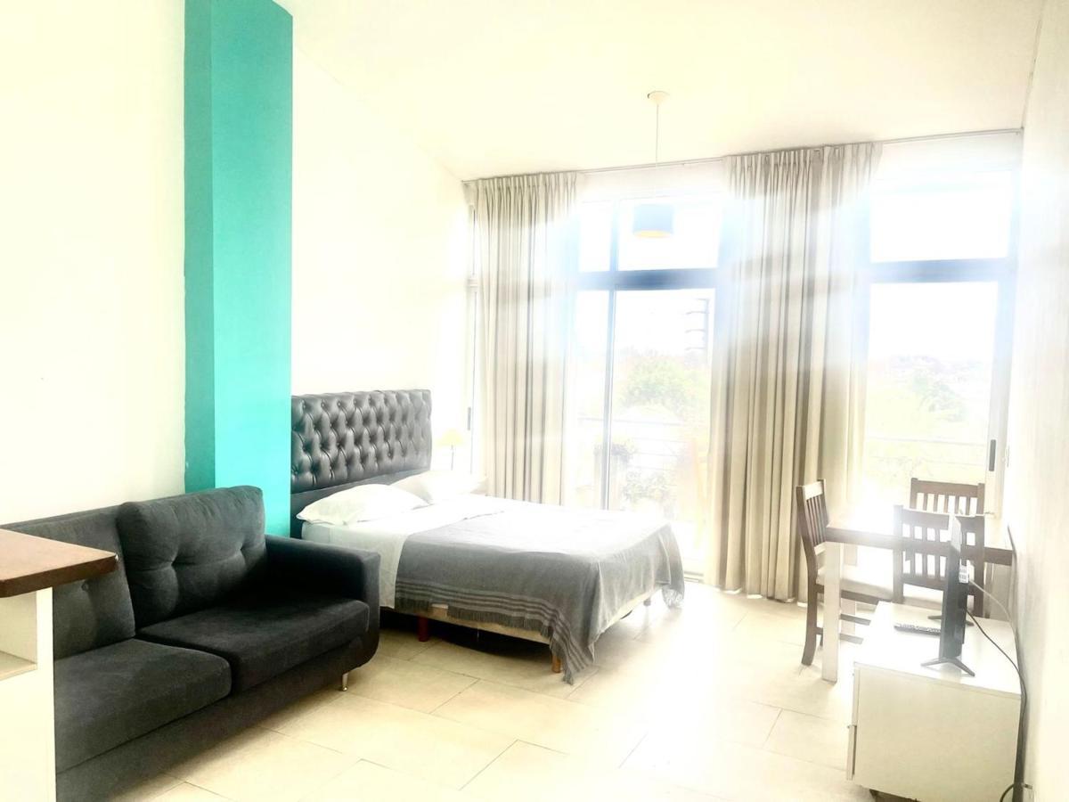 Departamento Alassio Tigre Luaran gambar