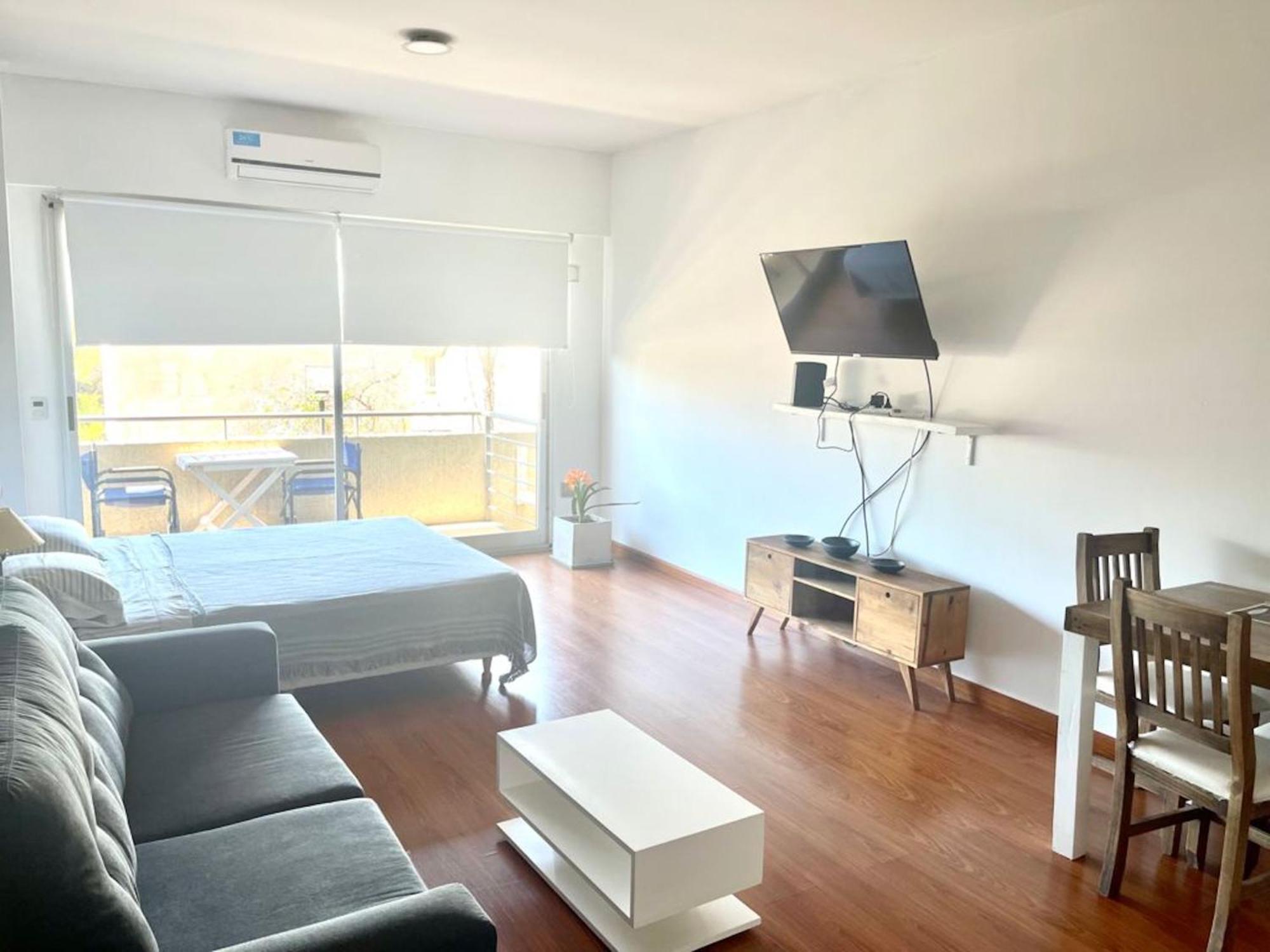 Departamento Alassio Tigre Luaran gambar