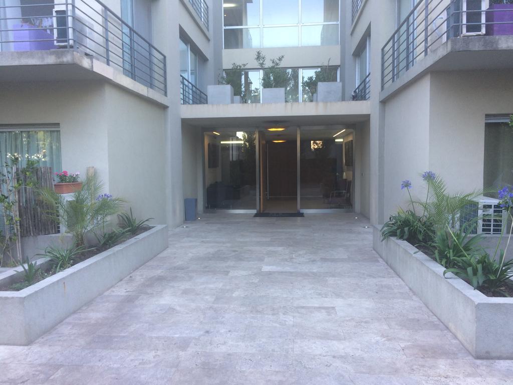 Departamento Alassio Tigre Luaran gambar